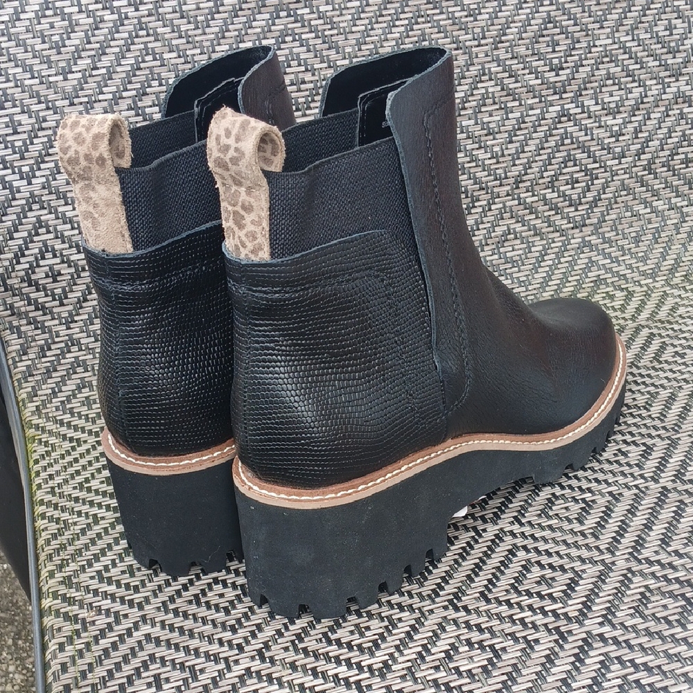 Dolce Vita Black Ankle Boots - Picture 3 of 6